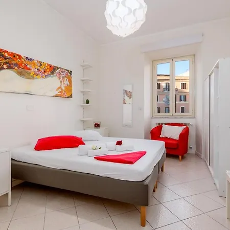 شقة Domus Aurea3 Flat A Stone's Throw From Colosseum روما