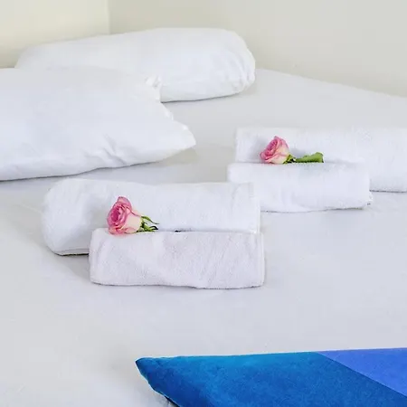 شقة Domus Aurea3 Flat A Stone's Throw From Colosseum *